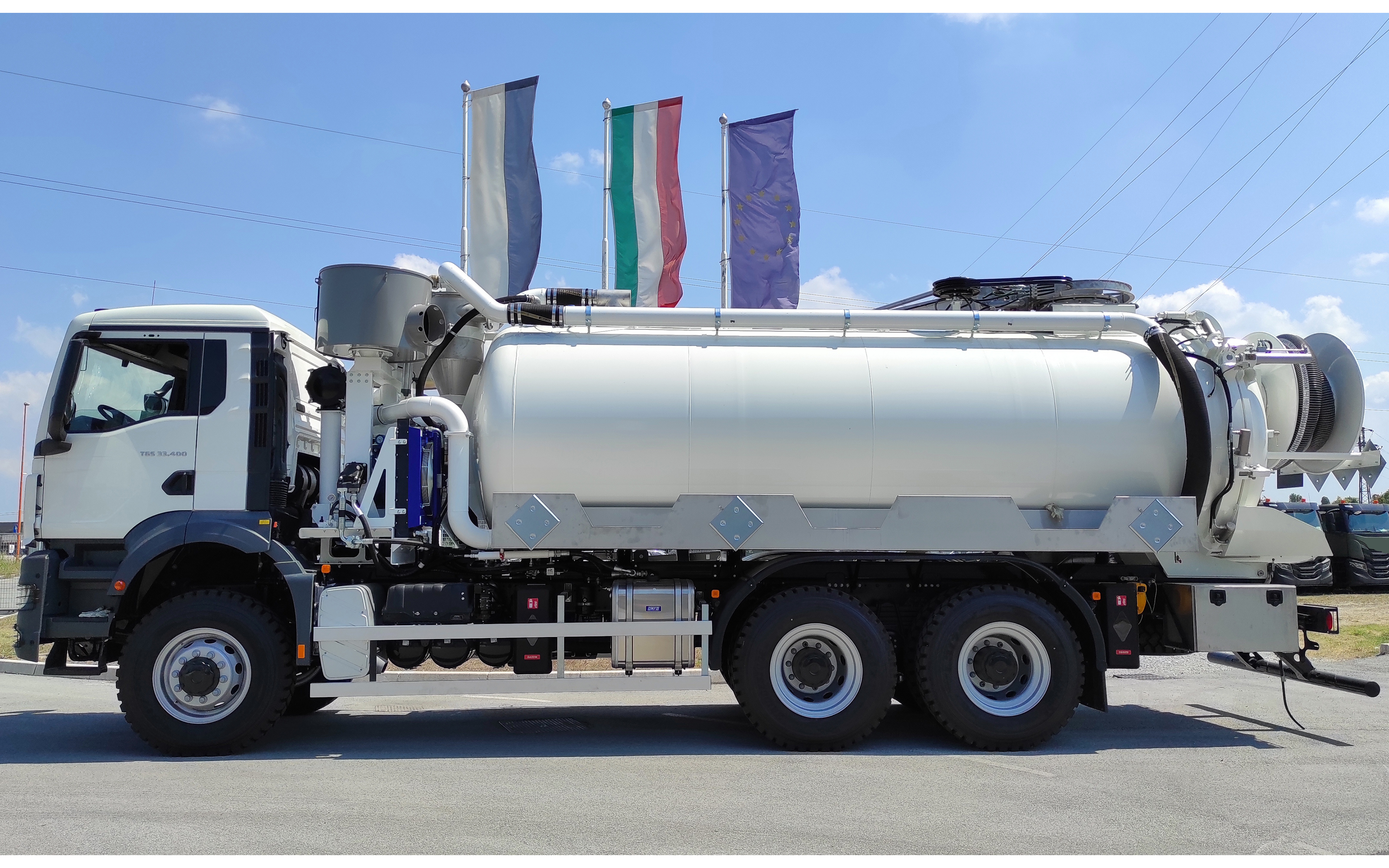 New Sacim Vacuum Tanker - North African market